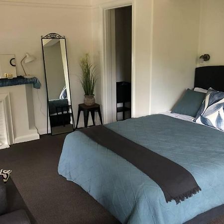 Апартаменты East Melbourne City Studio - Amazing Location & Sunny Charm Экстерьер фото