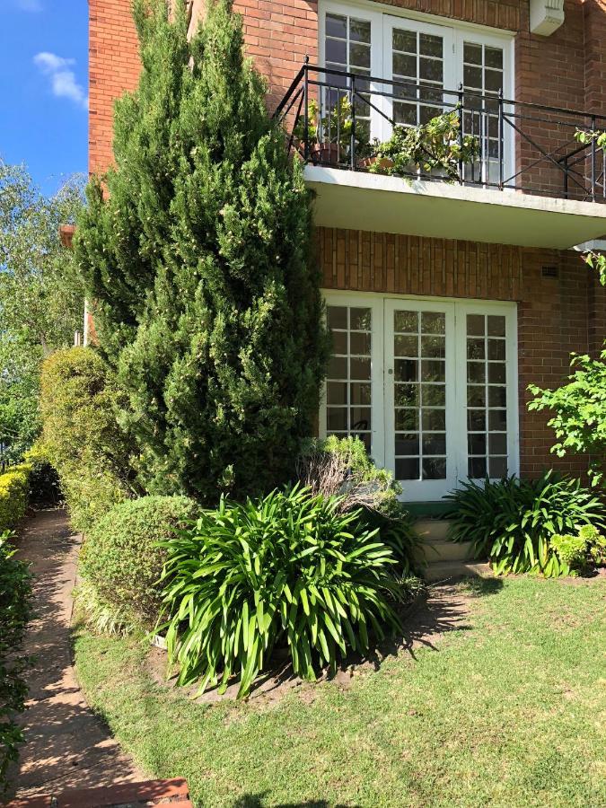 Апартаменты East Melbourne City Studio - Amazing Location & Sunny Charm Экстерьер фото